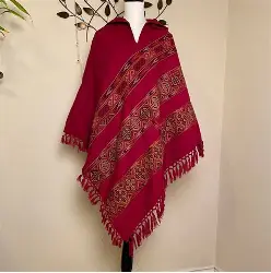 Woolen Poncho (Women’s)